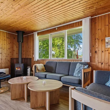 Semesterbostad Humlevaenget Iii